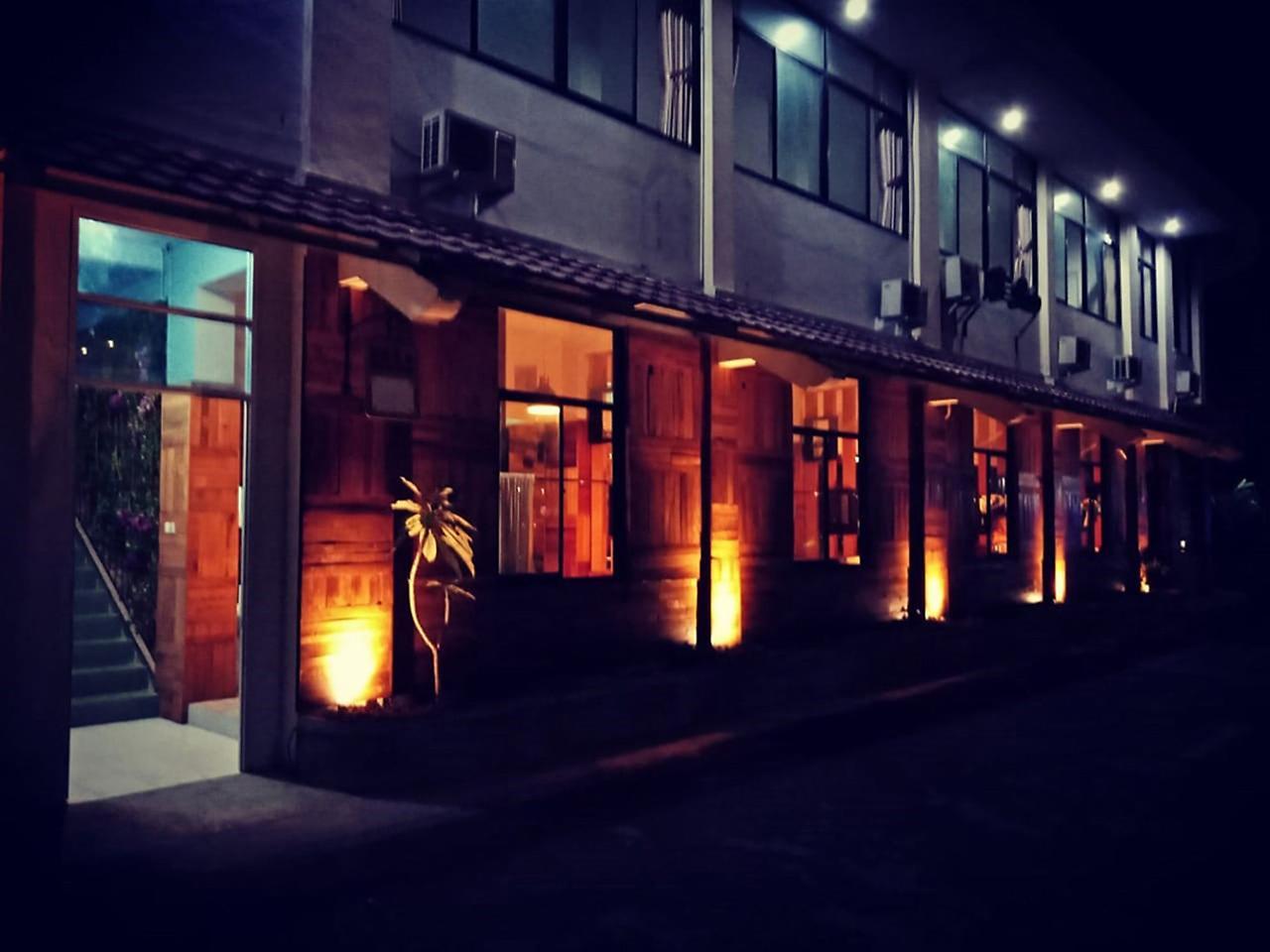 Meotel Purwokerto Εξωτερικό φωτογραφία